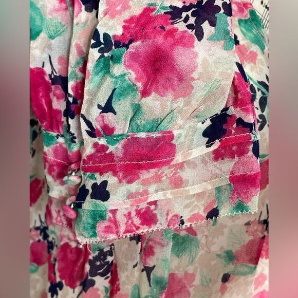 Joie Pink Floral Silk Chiffon V-Neck Pleated Back Blouse Top Size M - Picture 4 of 6